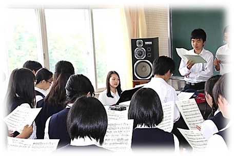 教育実習生の研究授業（音楽）２